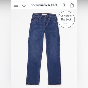 NWT Abercrombie and Fitch Straight Mid Rise Jeans
